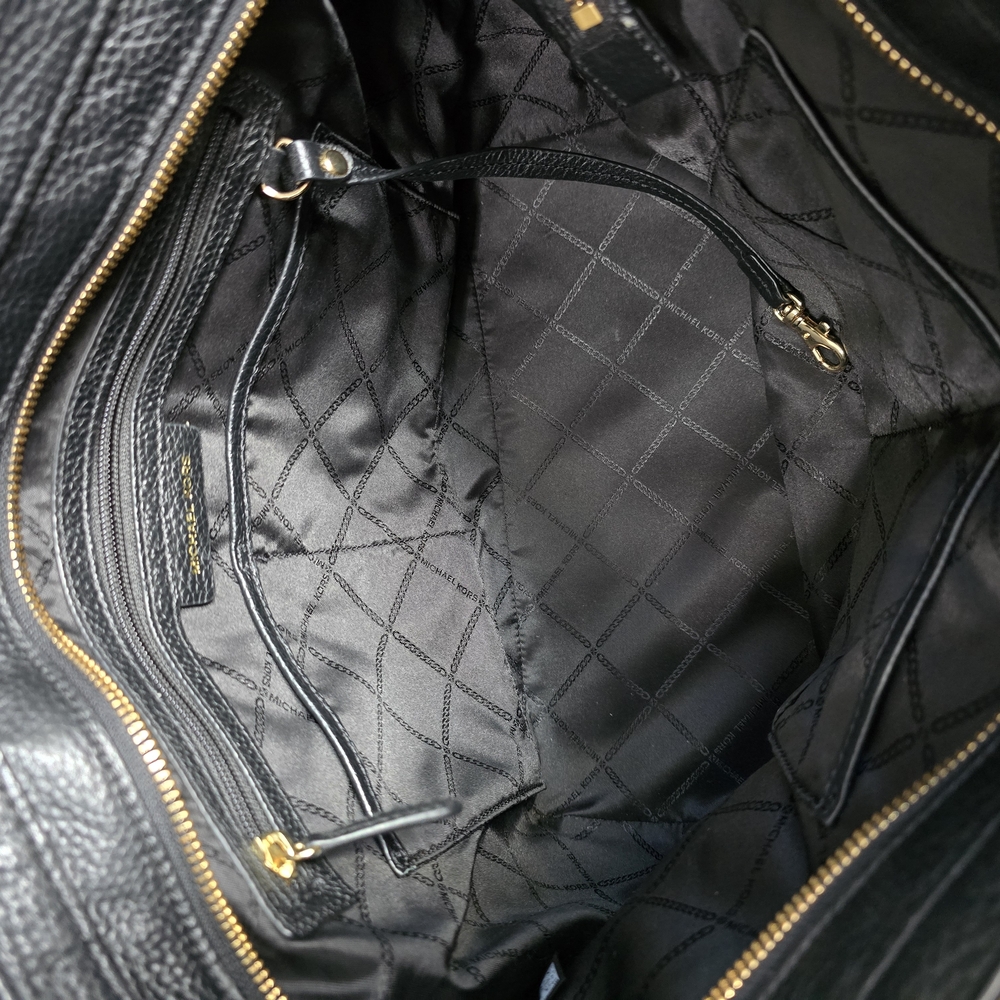 Michael Kors Black Leather Structured Tote - Picture 12 of 16